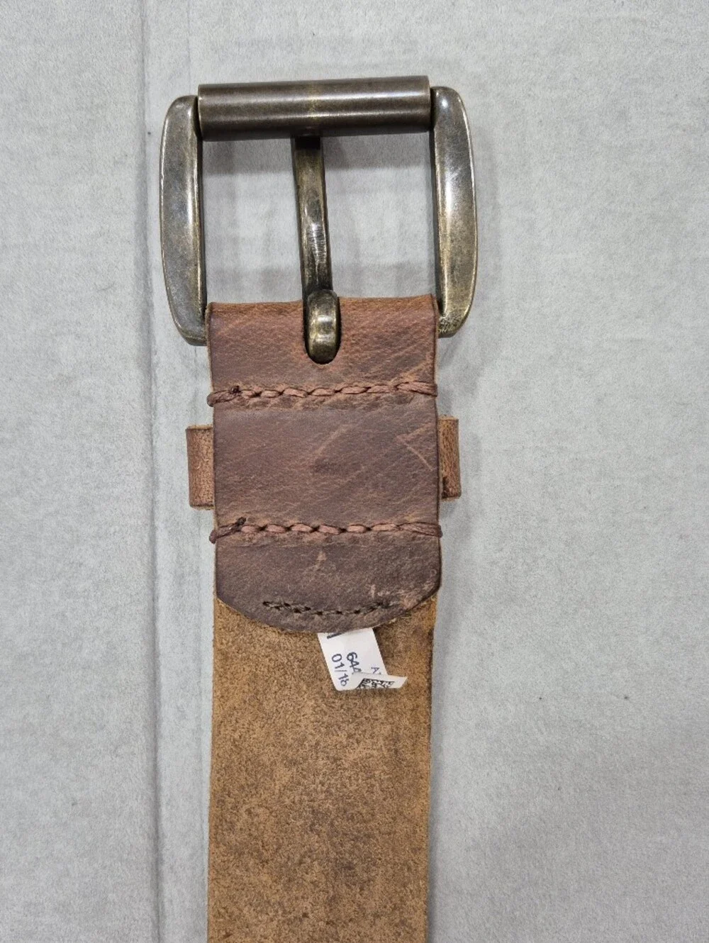 American Eagle Outfitters belt men's 34 brown leather distressed finish casual